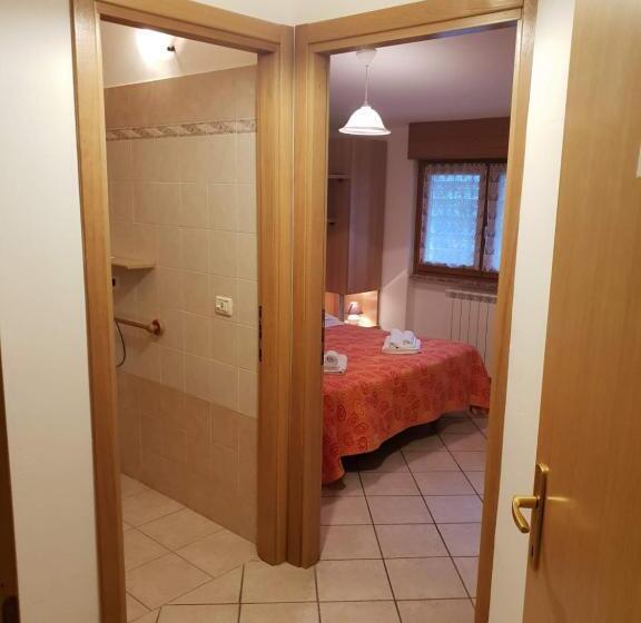 Четырехместный Номер Стандарт, Casa Albergo Tiroasegno