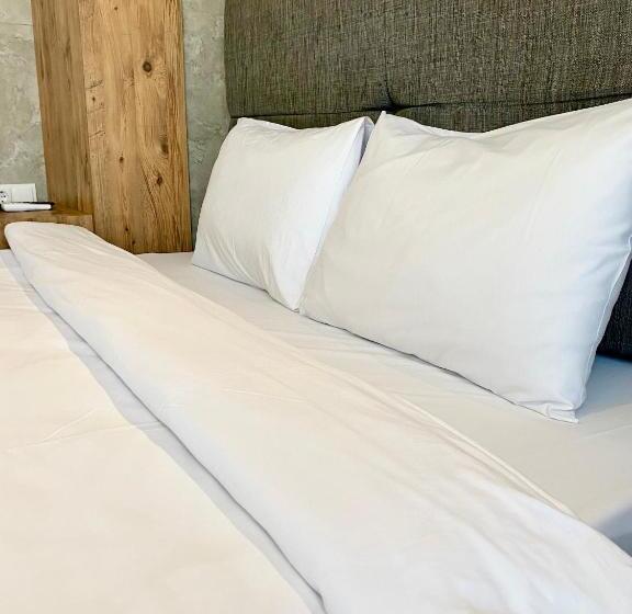 اتاق استاندارد سه نفره, M Oda Otel