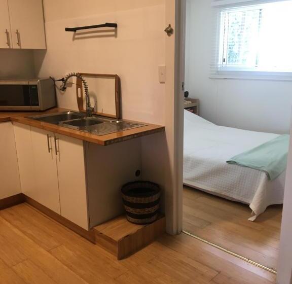 스탠다드 방갈로, Eumundi Guesthouse And B&b