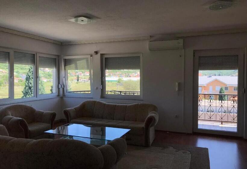 침실 3개 아파트, Apartmani Dino Blagaj