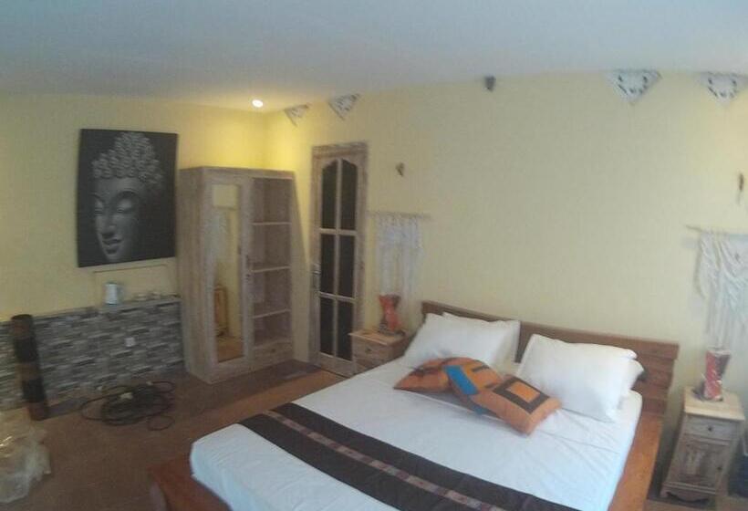 اتاق استاندارد با چشم‌انداز استخر, Puri Canggu Rooms Ll