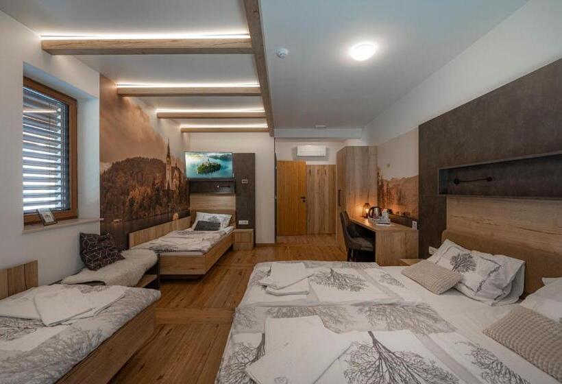 اتاق خانوادگی, Veldes B&b