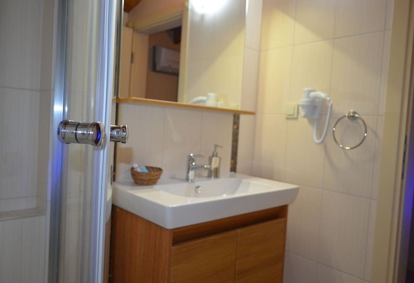 Трехместный Номер Deluxe, Ada Palas Otel