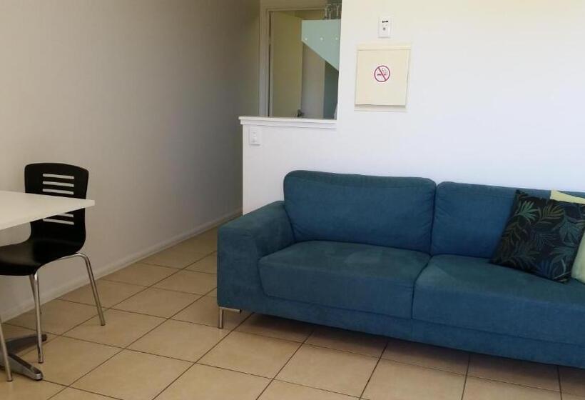 Номер Стандарт Вид на Сад, Port Denison Motor Inn