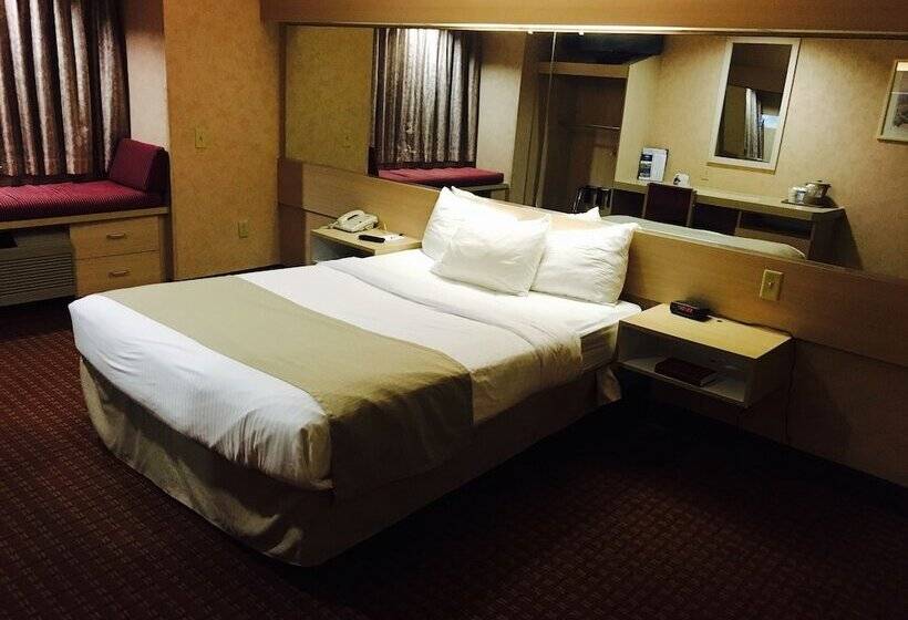 Номер Стандарт Адаптированный для Инвалидов, Microtel Inn & Suites By Wyndham Syracuse Baldwinsville