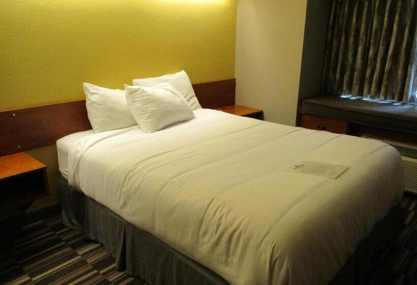 Номер Стандарт Адаптированный для Инвалидов, Microtel Inn & Suites By Wyndham New Ulm
