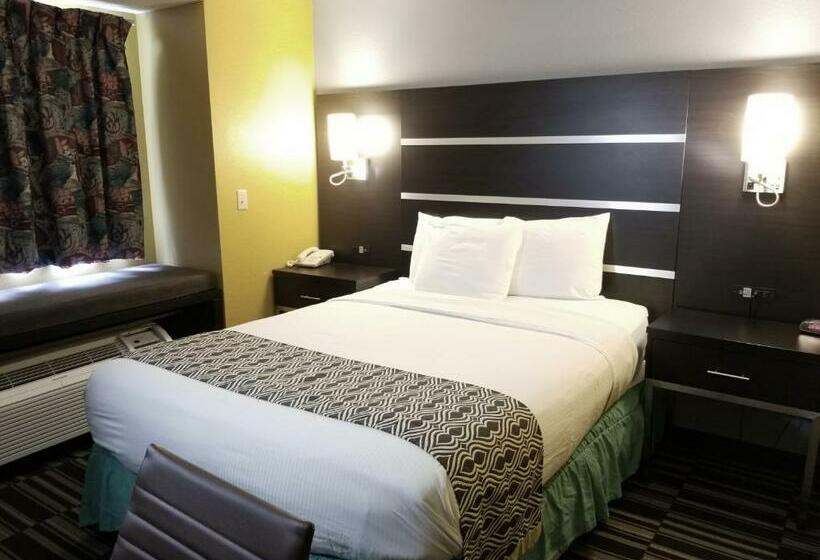 Номер Стандарт Адаптированный для Инвалидов, Microtel Inn & Suites By Wyndham Riverside