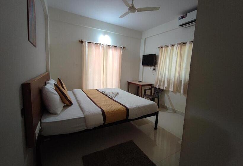 ファミリーステューディオ, Shivam Bnb Mandrem Resort