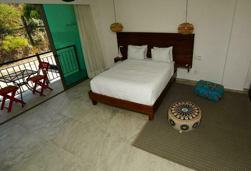 Standard Værelse til 4 pers. med Balkon, Puerto Sayulita