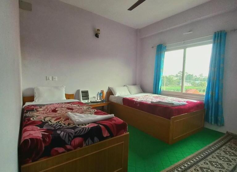 Deluxe Room Mountain View, Aarjan And Restaurant