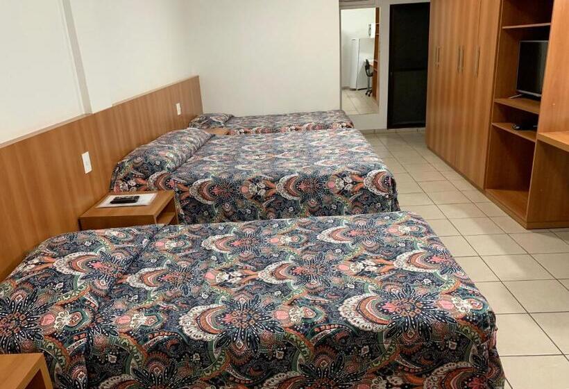 اتاق استاندارد چهار تخته, Flat Alameda