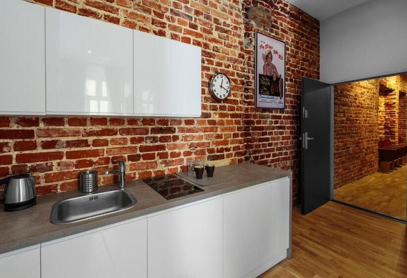 Студия Deluxe, Cinema Rooms   Piotrkowska