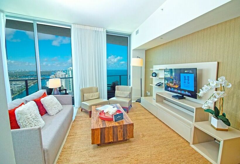 סוויטה משפחתית, Lyfe Beach Resort