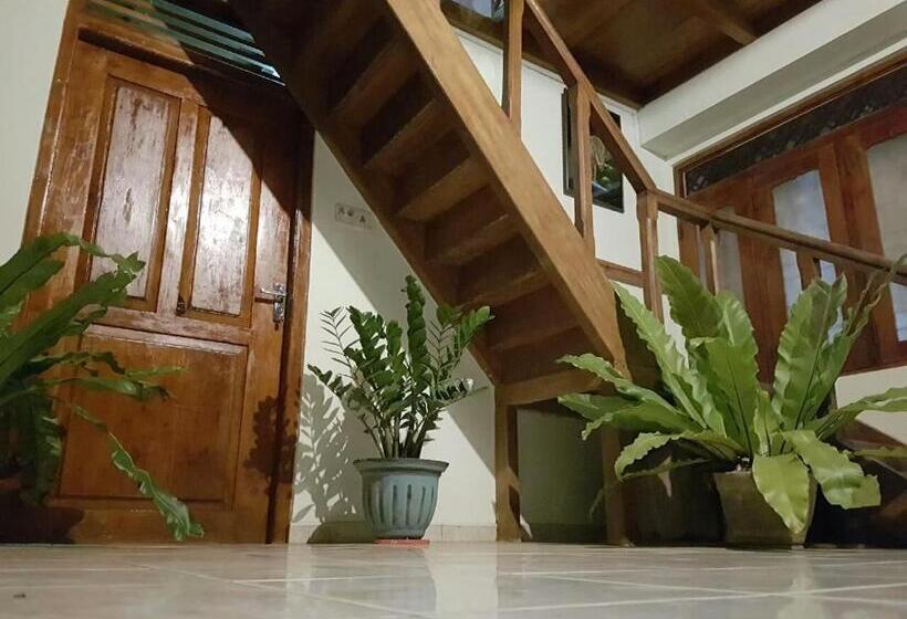 اتاق خانوادگی با چشم‌انداز باغ, Chill House Safari Resort