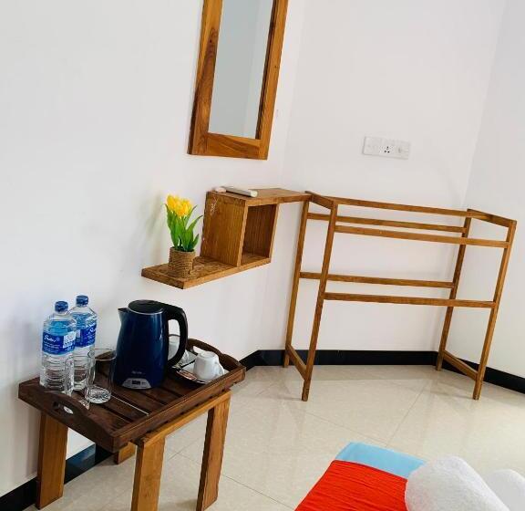 اتاق استاندارد با بالکن, Chill House Safari Resort