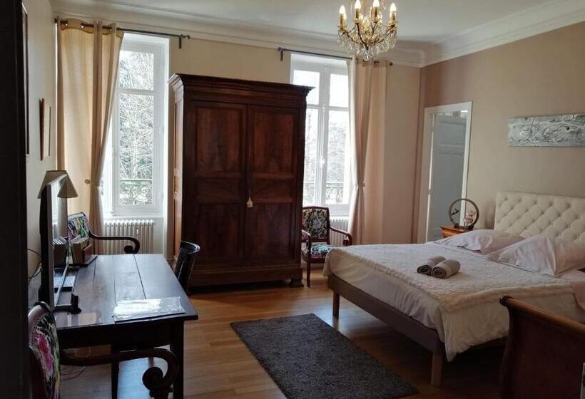Номер Стандарт Трехместный, Chambres D Hôtes Côté Parc Côté Jardin Avec Parking Privé Gratuit