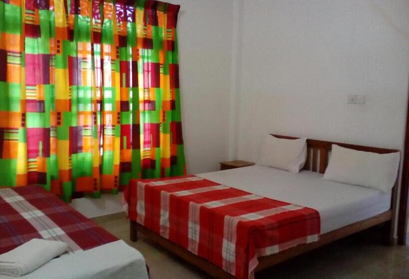 Номер Стандарт Трехместный, Elephant Reach Villa Pinnawala