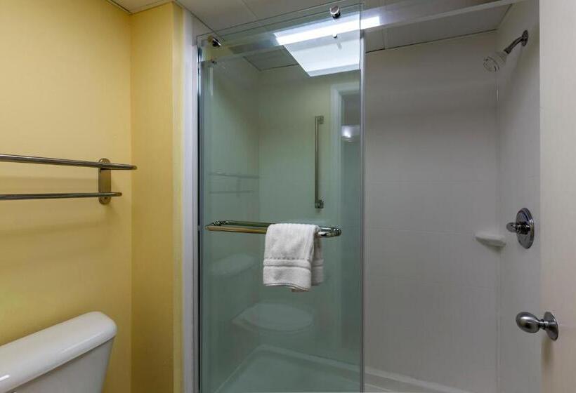 Номер Стандарт, Comfort Inn Garner Clayton I40