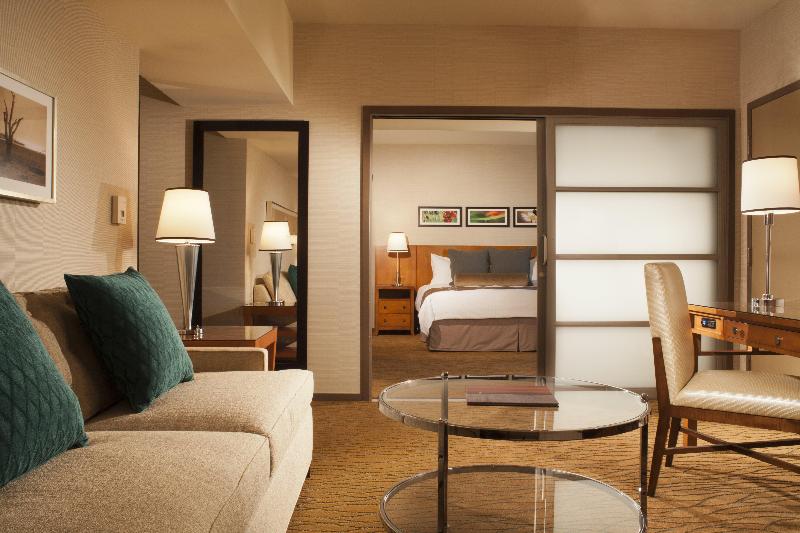 Executive Suite King Bed, Omni San Diego