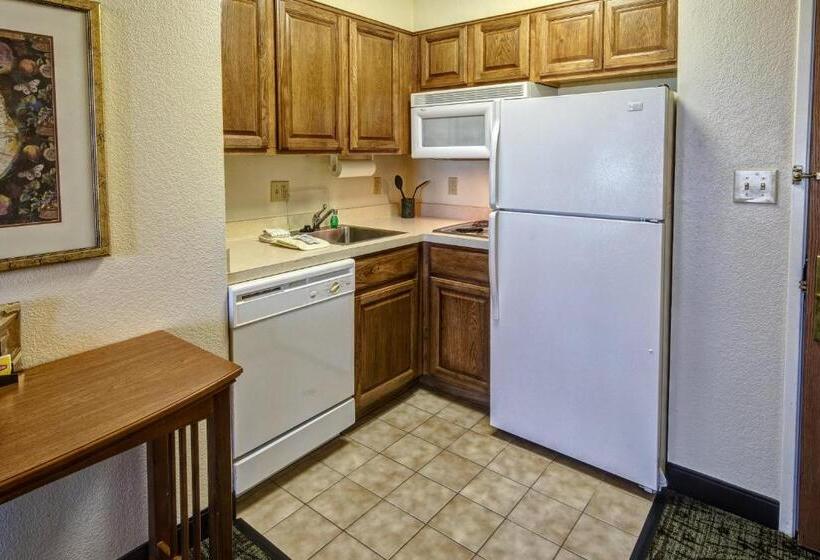 Люкс Deluxe 2 Спальни, Staybridge Suites Denver   Cherry Creek, An Ihg