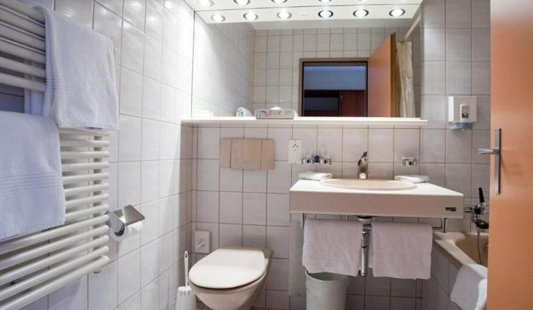 Номер Стандарт Индивидуальный, Seehotel Bönigen