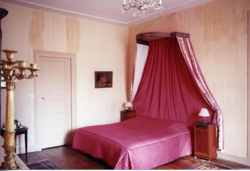 Номер Стандарт, Château Manoir De La Lèche