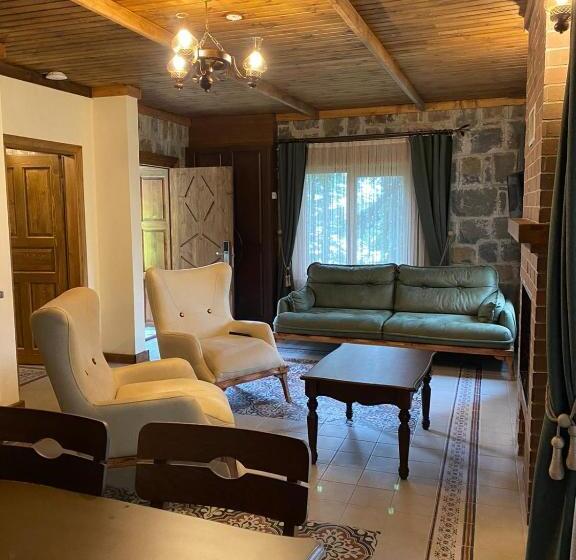 Апартаменты 1 Спальня Нижний Этаж, Foleya Mountain Resort Hotel & Villas