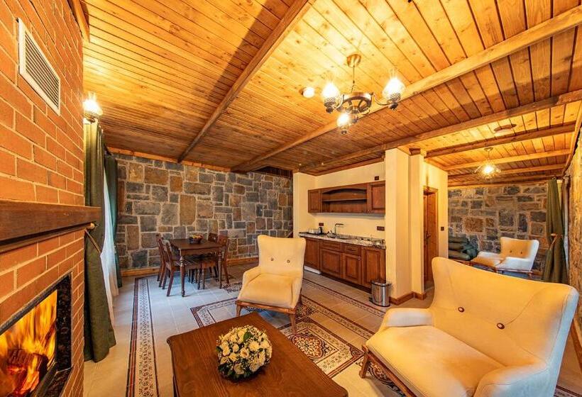 Вилла 3 Спальни, Foleya Mountain Resort Hotel & Villas