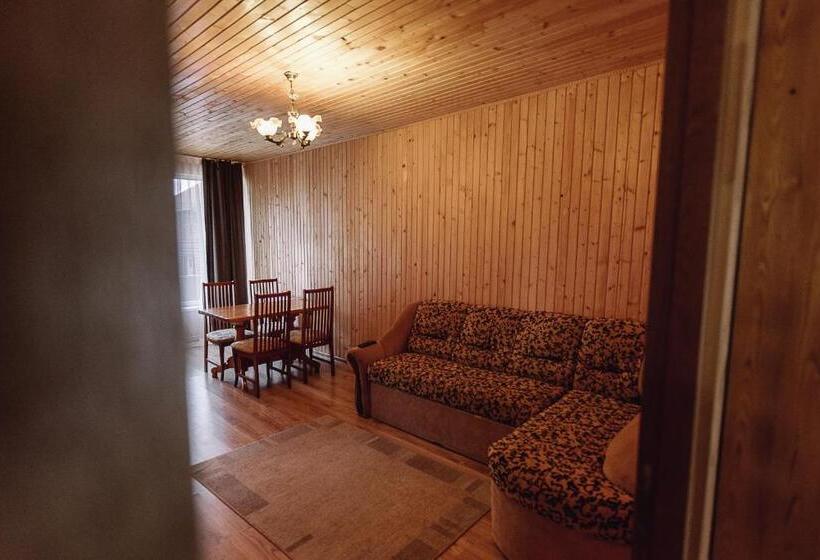 山景套房, Toga Cottage