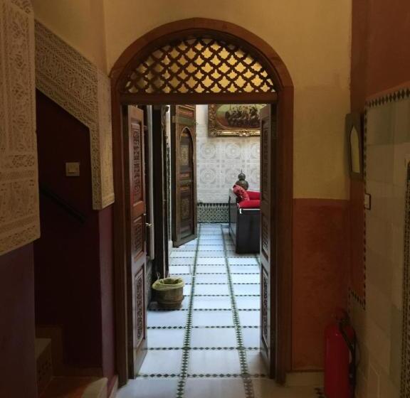 Номер Deluxe, Riad Alkatib Meknès