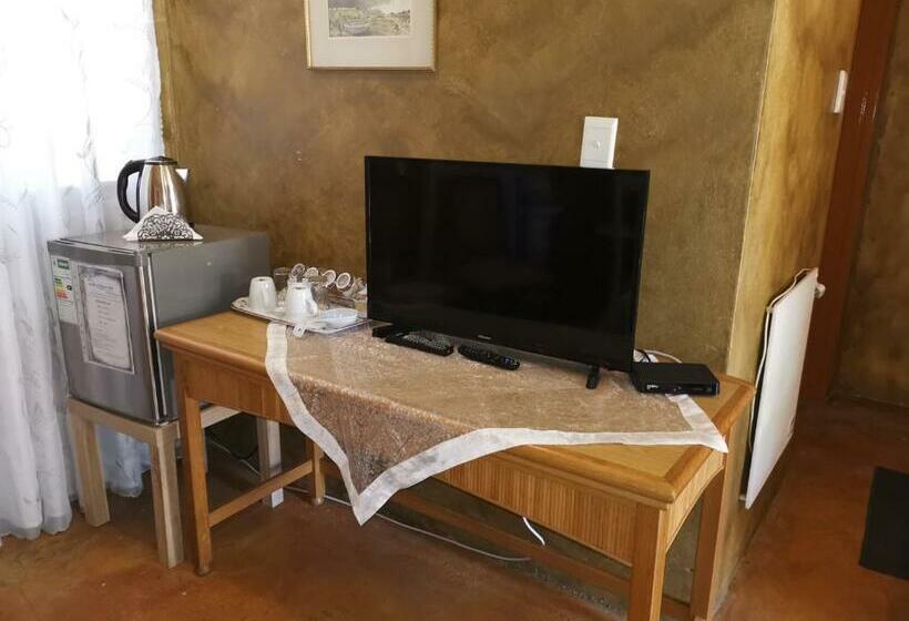 Семейный Номер, Bastille De Blignaut B&b