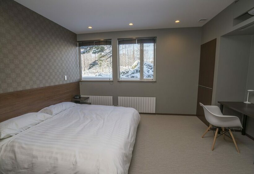 Дом 4 Спальни, Miru Niseko
