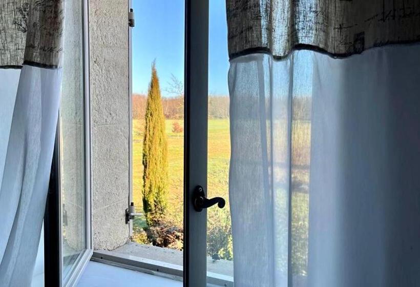 Номер Стандарт Вид на Сад, Tendance Campagne Chambre D Hôtes