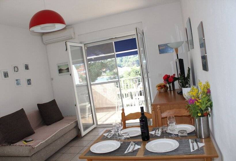 침실 1개 컴포트 아파트, Gorgonia Apartments