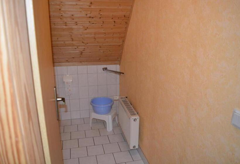 基本间, Gaststätte Zum Fährmann