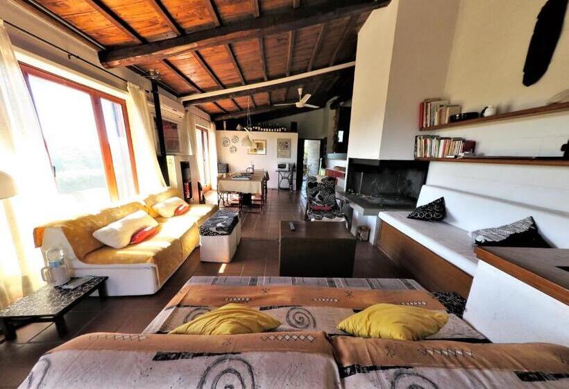 基本间, Poggiolindo B&b