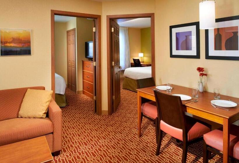 Люкс 2 Спальни, Sonesta Simply Suites Detroit Novi