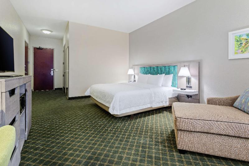 Номер Deluxe, Super 8 By Wyndham Grayling