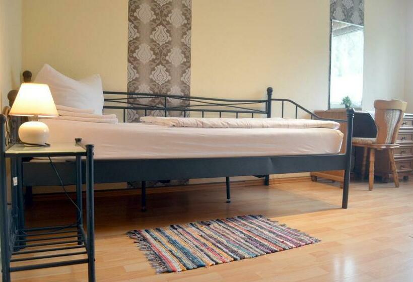 Номер Стандарт Индивидуальный, Gästehaus Zimmer Frei