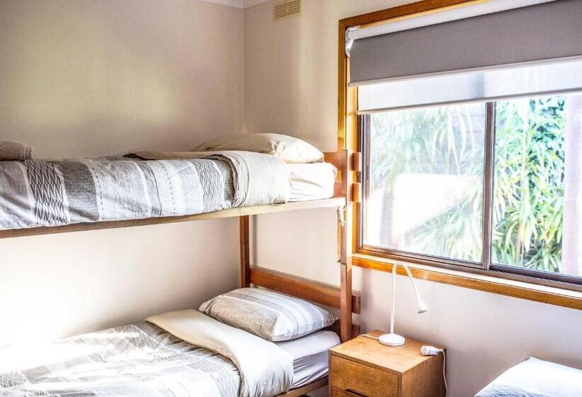 Апартаменты 1 Спальня с Балконом, Wonboyn Cabins