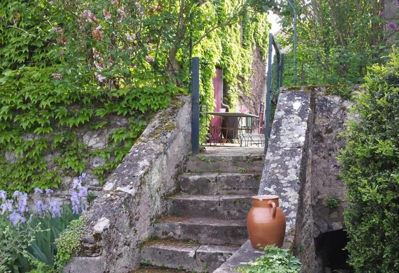 Номер Стандарт, La Maison Du Prince De Condé