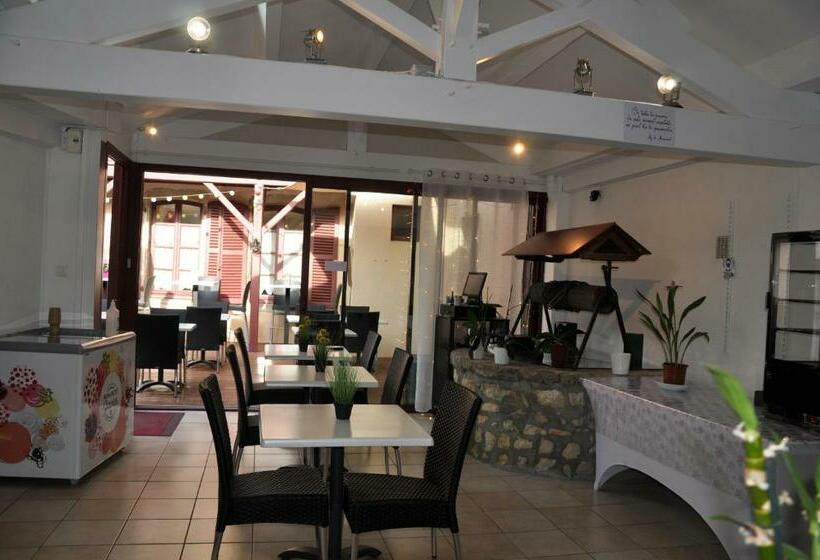 Номер Superior, La Maison Du Prince De Condé