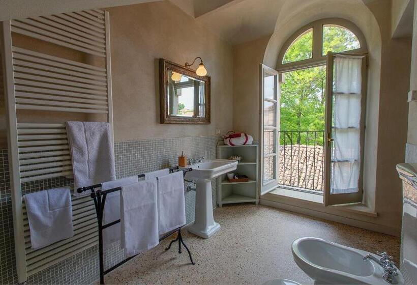 スーペリアールーム, Marchesi Alfieri   Cantine E Ospitalità