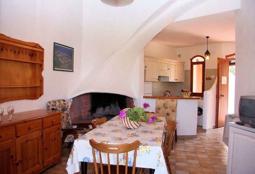 Дом 2 Спальни, Sa Fiorida Case Vacanze