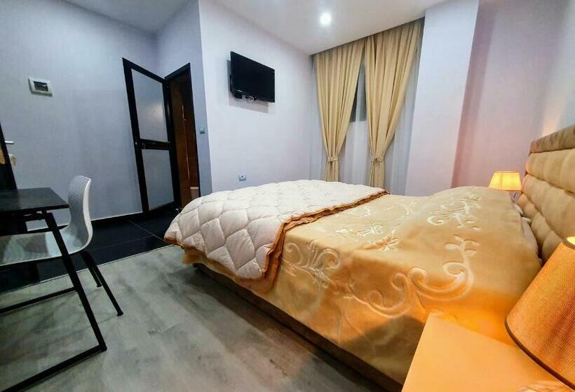 이코노미 룸, Citycenterhotel Shkoder