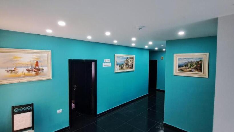 이코노미 룸, Citycenterhotel Shkoder