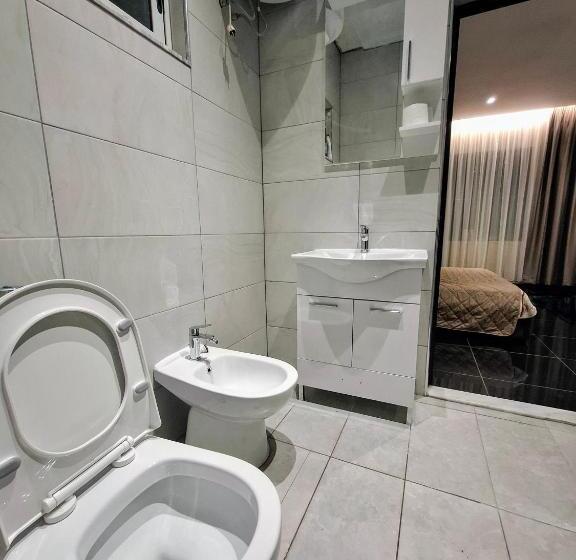 디럭스 룸, Citycenterhotel Shkoder