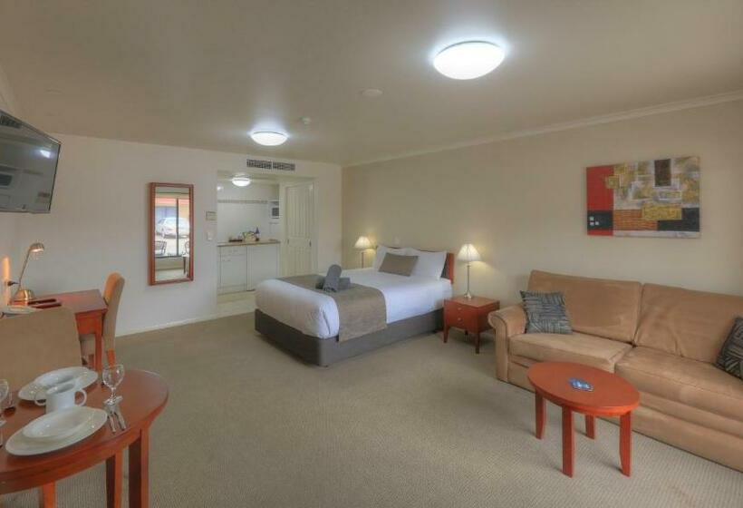 스탠다드 룸 킹사이즈 침대, Inverell Rsm Club Motel