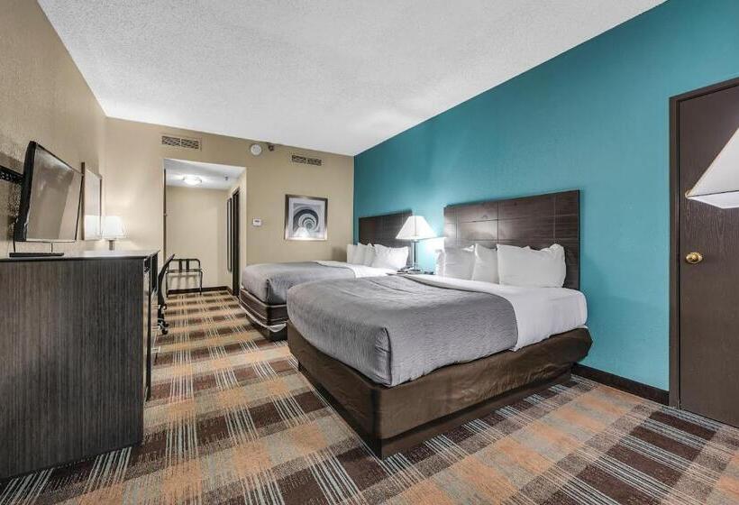 Номер Стандарт 2 Двуспальные Кровати, Quality Inn Roseville Detroit North