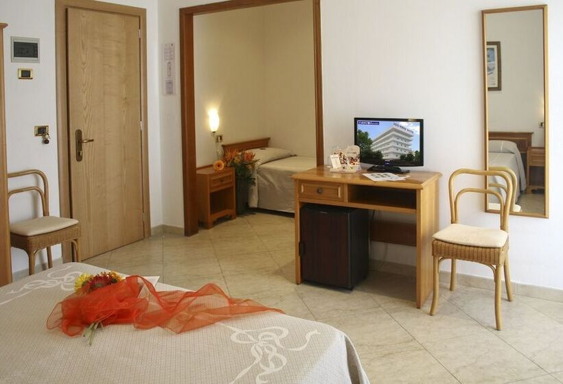 Четырехместный Номер Стандарт, Joli Park Hotel   Caroli Hotels